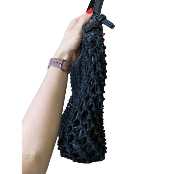 NWT Elizabeth and James Mesh Market Shoulder Bag Tote Black - Picture 9 of 16